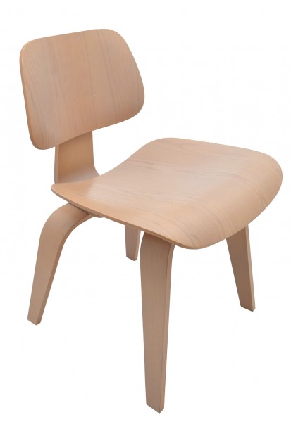 Vitra: Stuhl Eames Plywood Group DCW - Designer: Charles & Ray Eames - Formsperrholz furniert